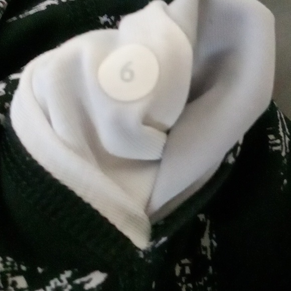 Lululemon Athletica High Rise Cropped Leggings - Picture 9 of 10